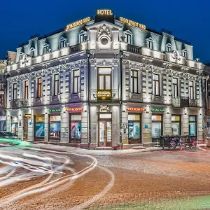 https://monument1880.alltbilisihotels.com