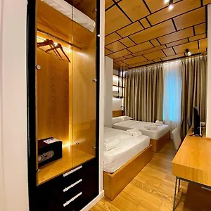 **** Hotel Crown Boutique Albania