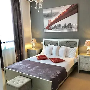 18 Boutique Rumanía